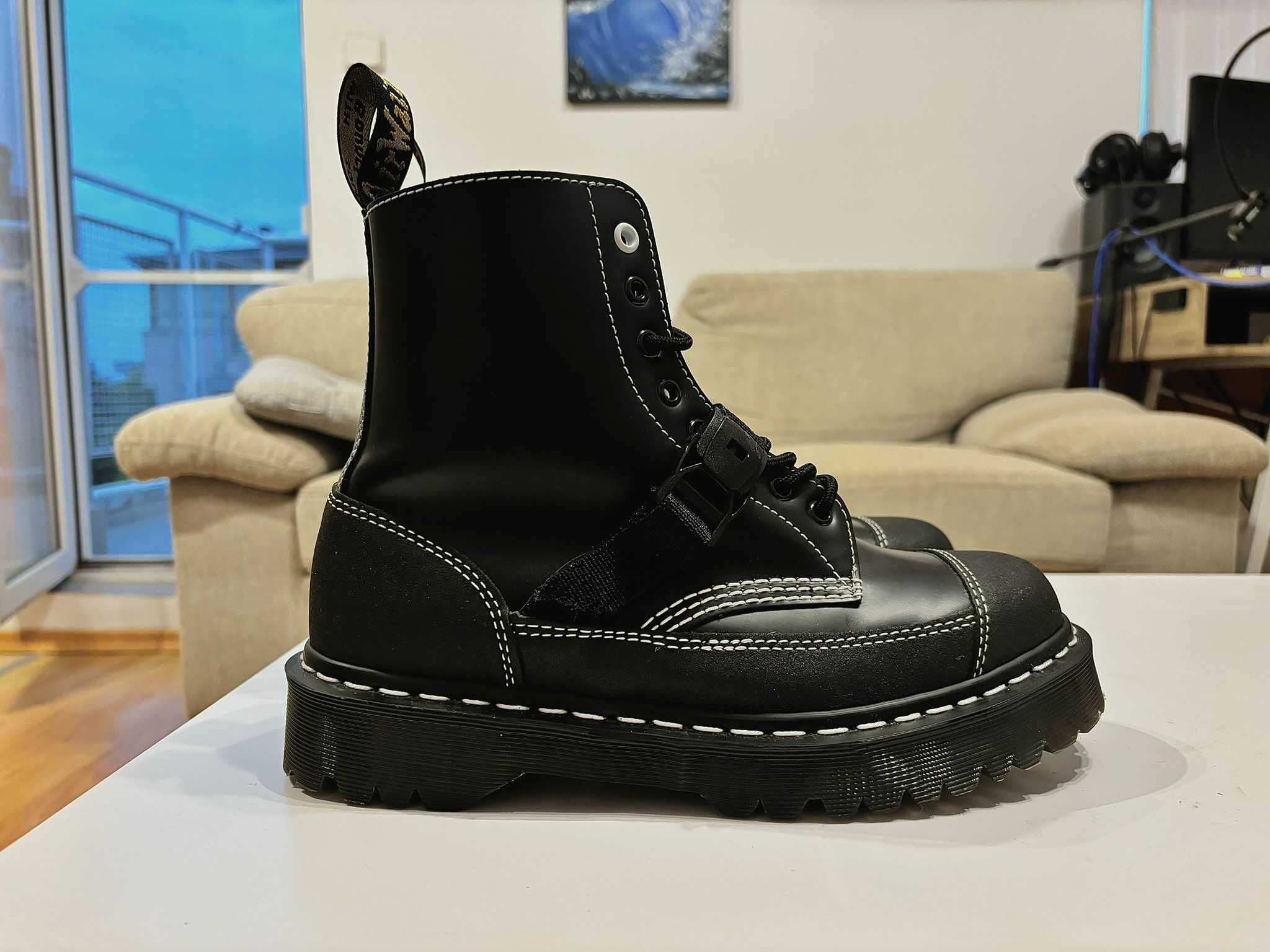 Dr. Martens 1460 Tech made in England НОВИ!