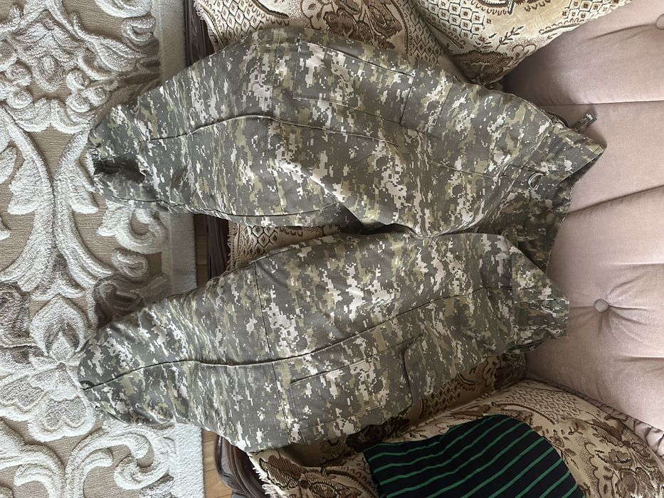Продам ватные военные брюки