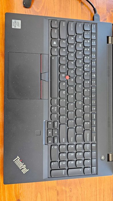 Lenovo T15p / 32Gb RAM / i7 CPU / GTX 1050