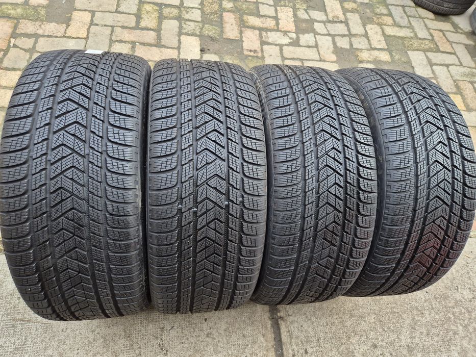 Set 4buc 285/40 R22 110V XL Pirelli Scorpion Winter M+S iarnă