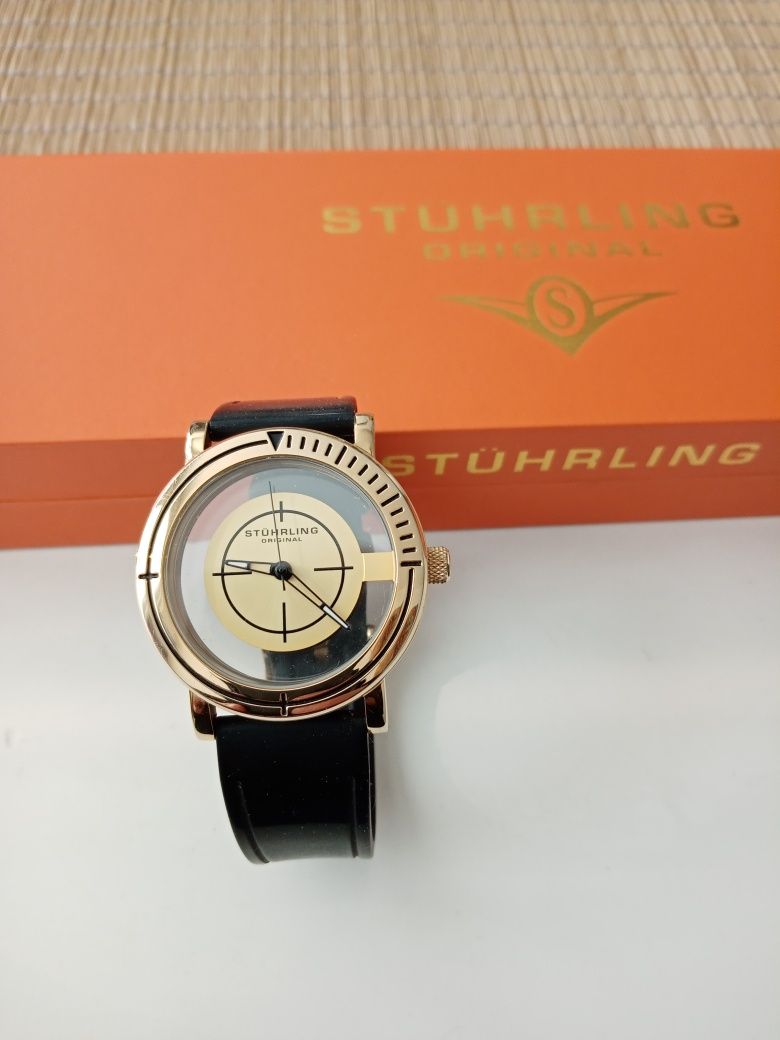 Часовник Stuhrling