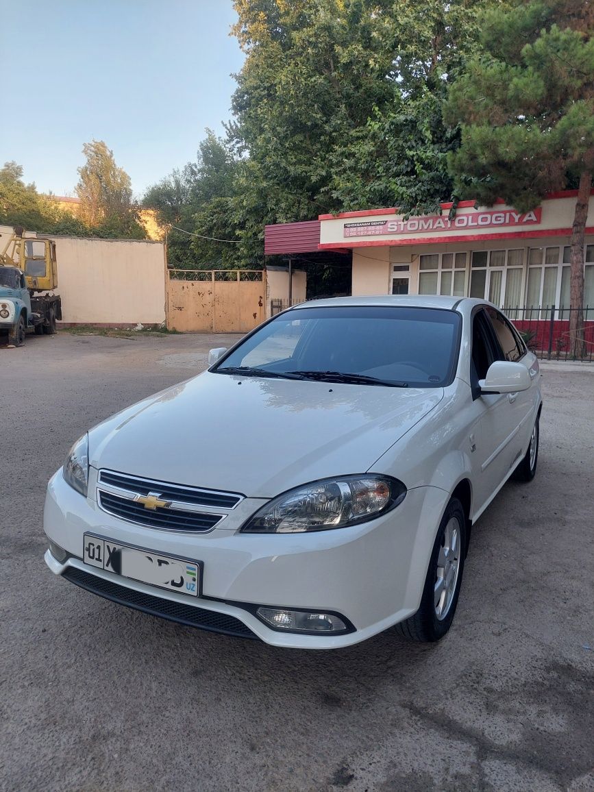 Jentra sotiladi srochna gaz bor