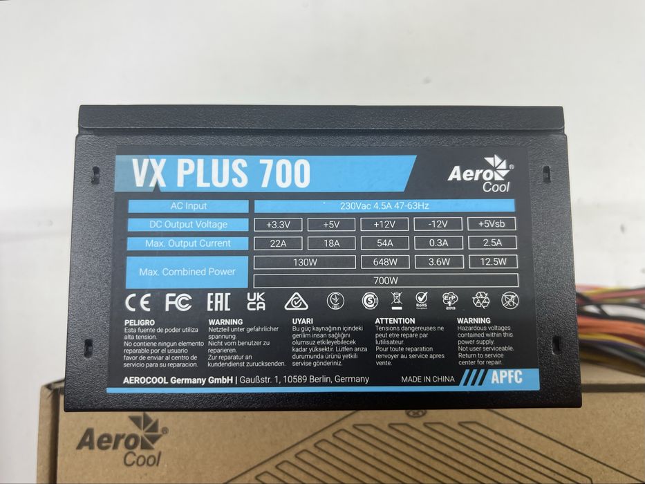 Блок питания 700W Aerocool VX PLUS 700 в хорошем состоянии,