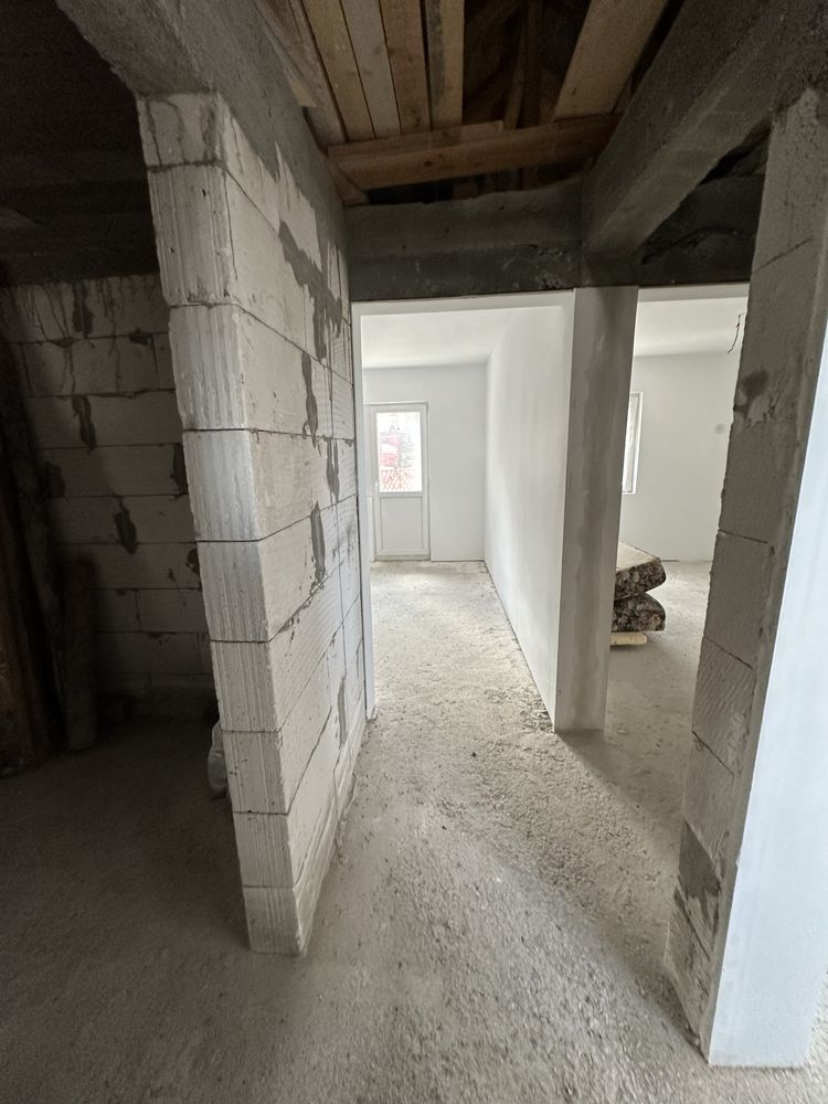 Vand cabana,Paring ,Zona Rusu