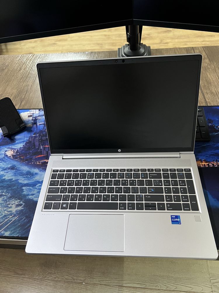 HP ProBook i7  16/512