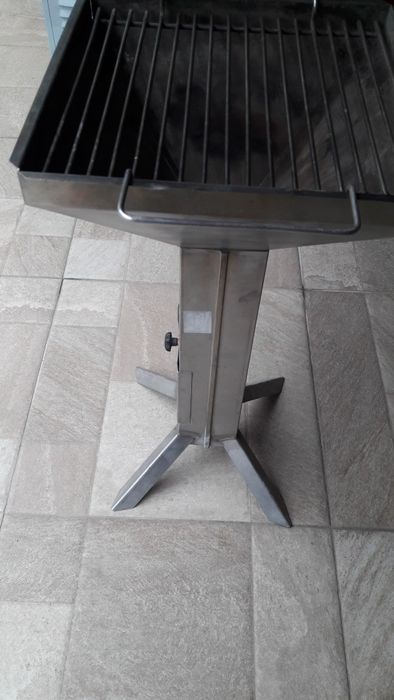 Vând Gril/Gretar INOX