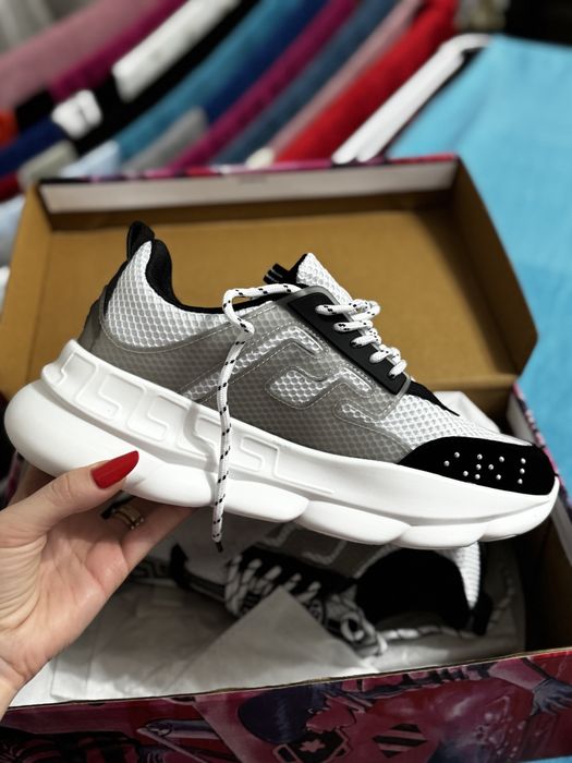 Versace Chain Reaction