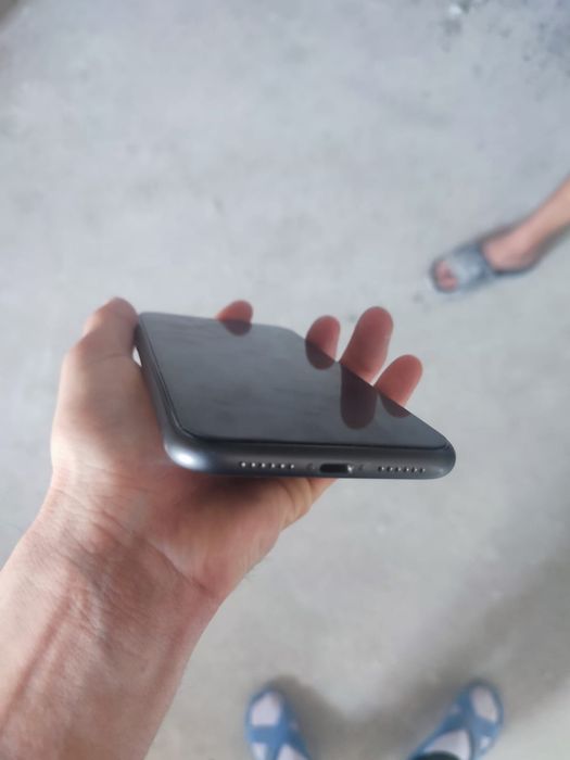 Iphone 11 сатылады