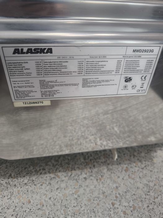 Cuptor cu microunde alaska