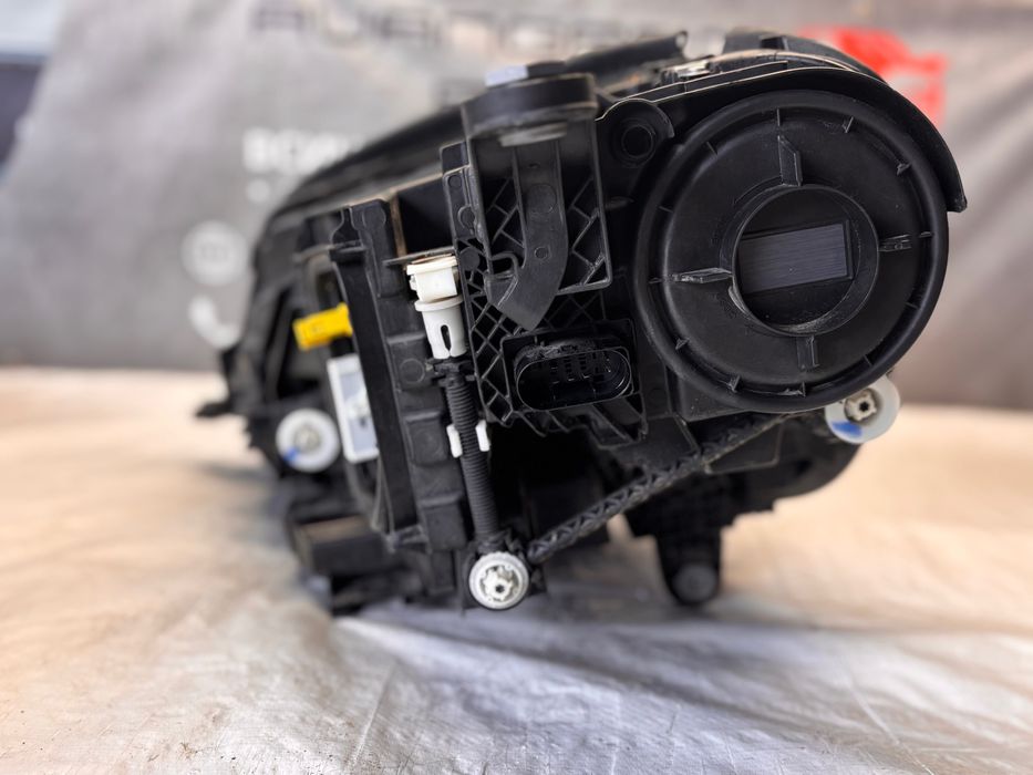 Mercedes-Benz GLS X167 MultiBeam десен фар