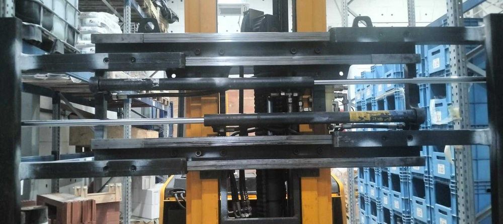 Jungheinrich ETV Q20 4-way reach-truck an 2005, 2.000 kg, 6.200 mm