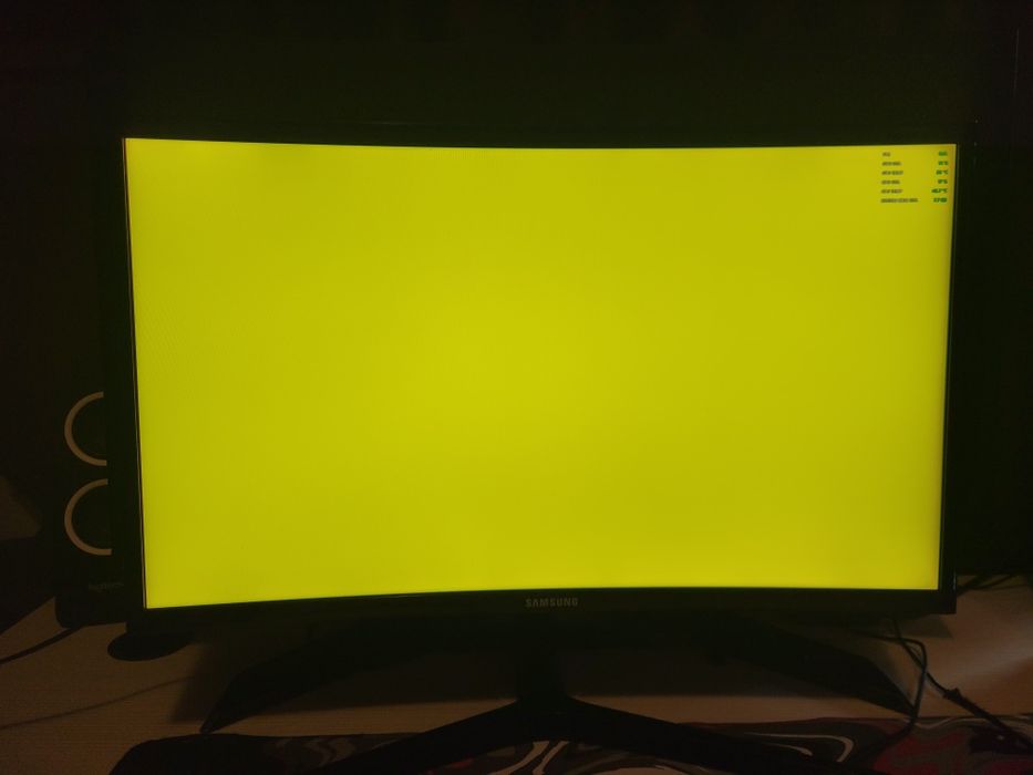 Monitor gaming curbat
