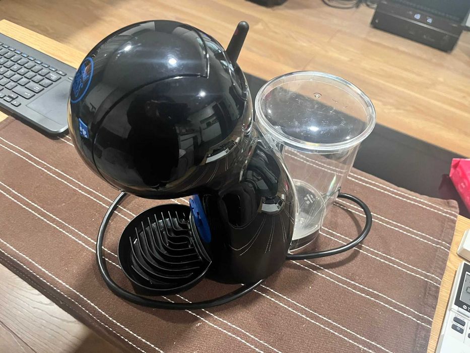 Кафемашина с капсули Krups Dolce Gusto на марката KRUPS