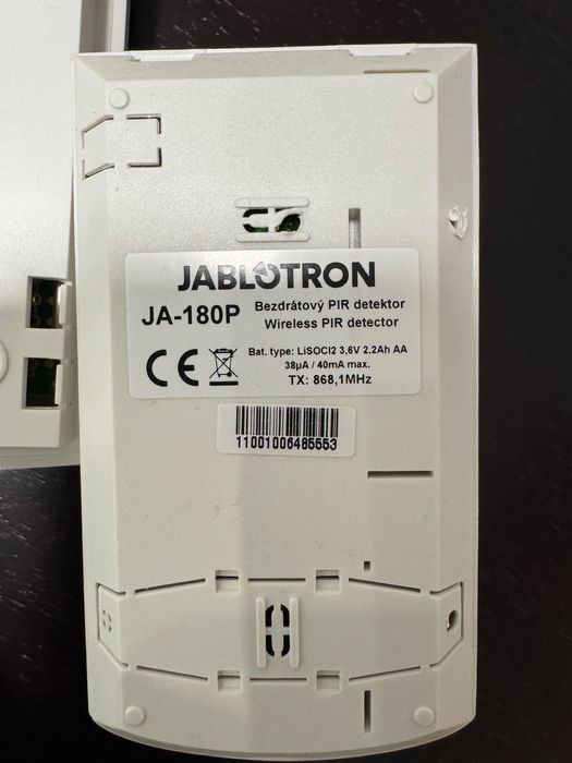 SISTEM ALARMA JABLOTRON (Centrala, Modul, Sirena, 3 Senzori (PIR)