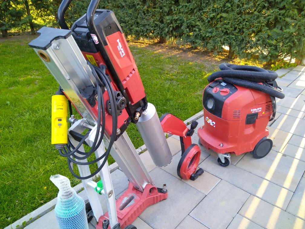 Hilti DD 200  +HILTI VC 40-UM
