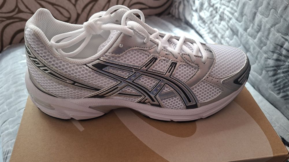 Adidași Asics gel 1130