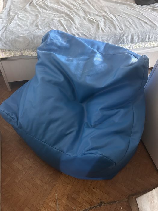 Продам Пуфик С наполнителем !!!