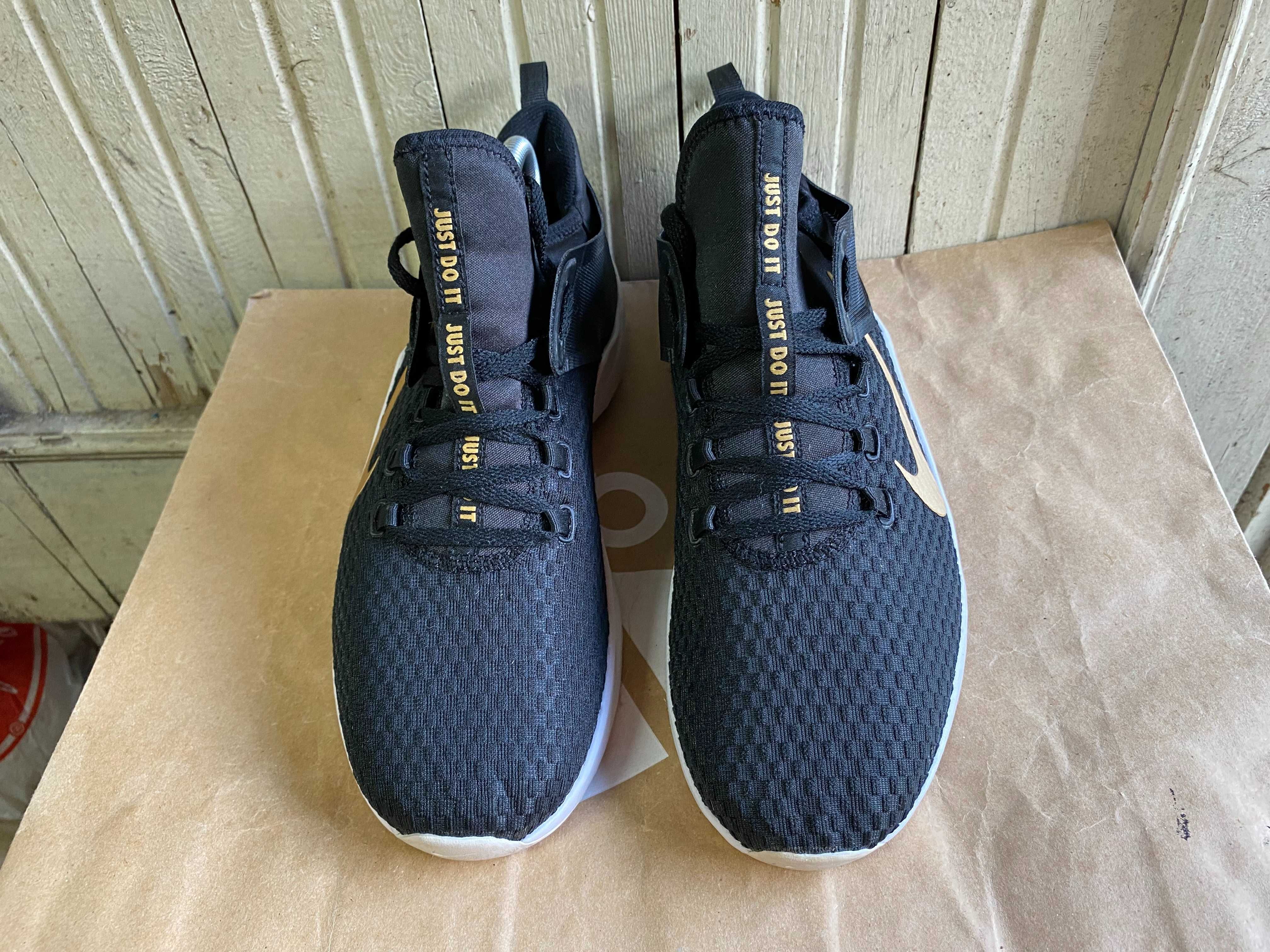 ''Nike Air Max Bella Tr 2''оригинални маратонки 42 номер