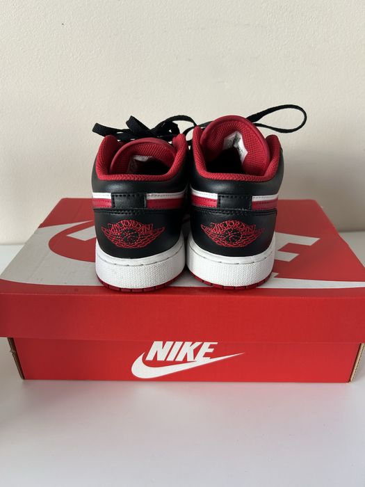 Маратонки Nike Air Jordan 1