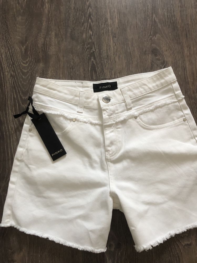 Къси панталони Pinko