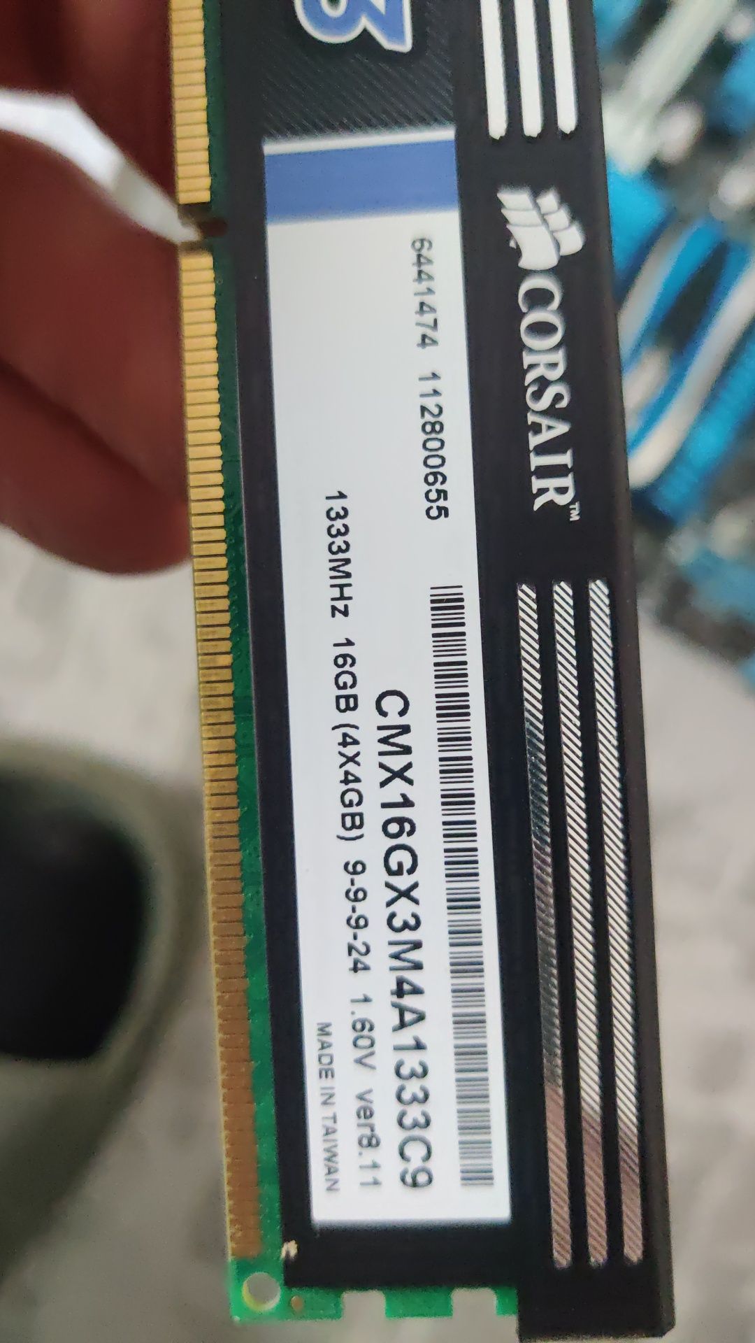 Mainboard Asus P8Z68-V + CPU i7- 2680K +16Gb DDR3