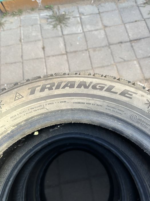 205 60 R16 Triangle