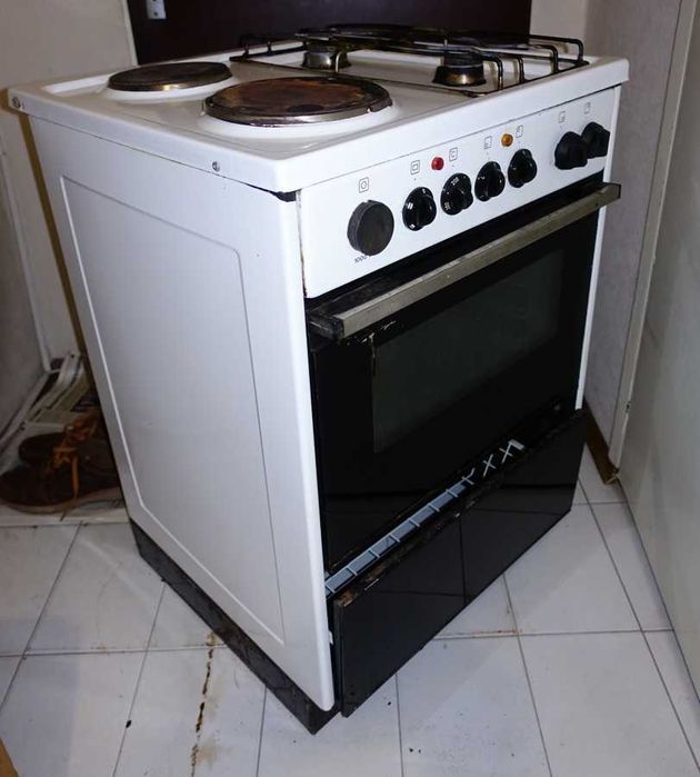 Готварска печка на ток и газ