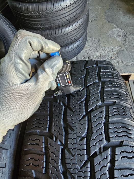 2 anvelope iarna 225 55 17C Nokian 2020