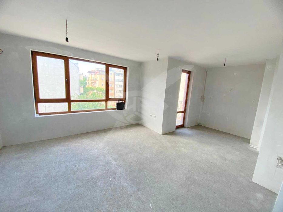 Продава се Многостаен апартамент в Пловдив, Кючук Париж - 195 кв.м за 1077 €/кв.м - Снимка #5