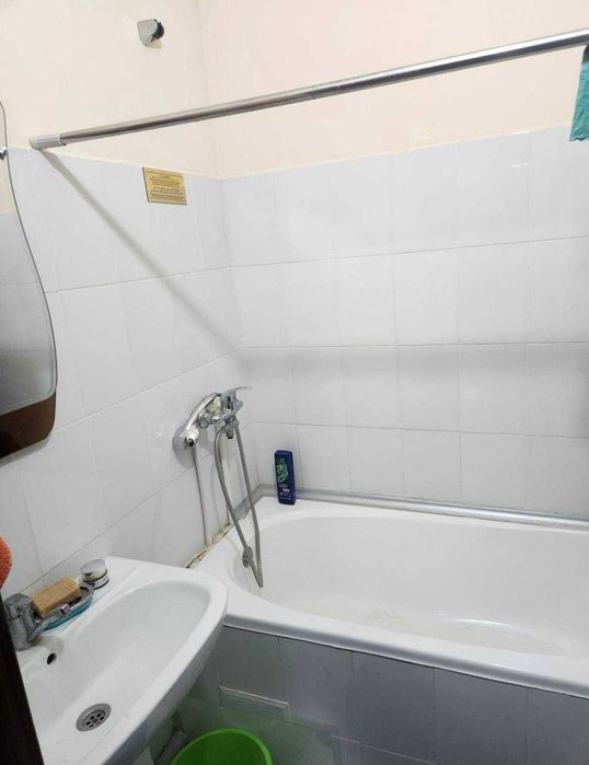 сдаётся 2 комнатная квартира на 3 этаж в 7 микрорайоне