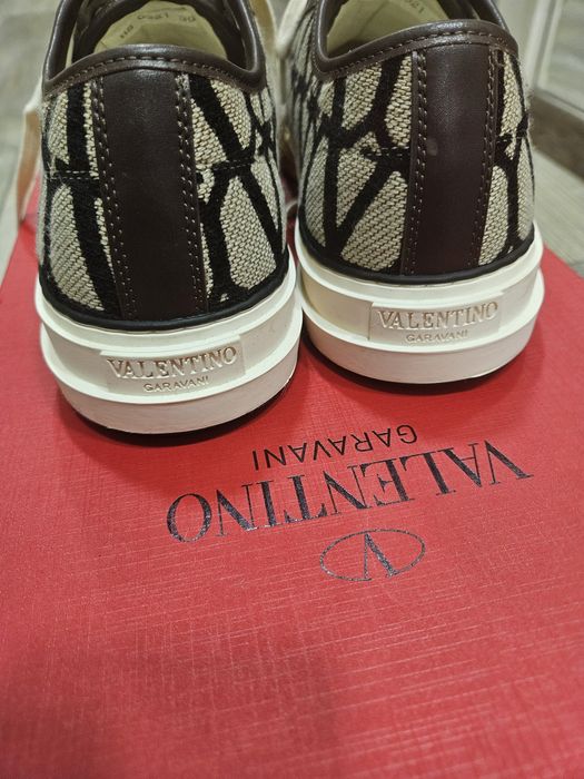 Кецове Valentino Garavani