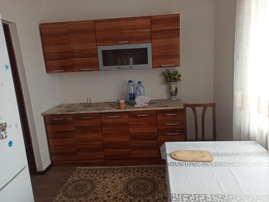 Продаётся кухонный гарнитур