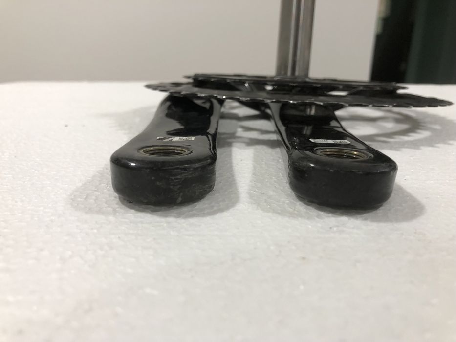 Карбонов курбел Campagnolo 53/39 Athena 11 + чашки 68x42