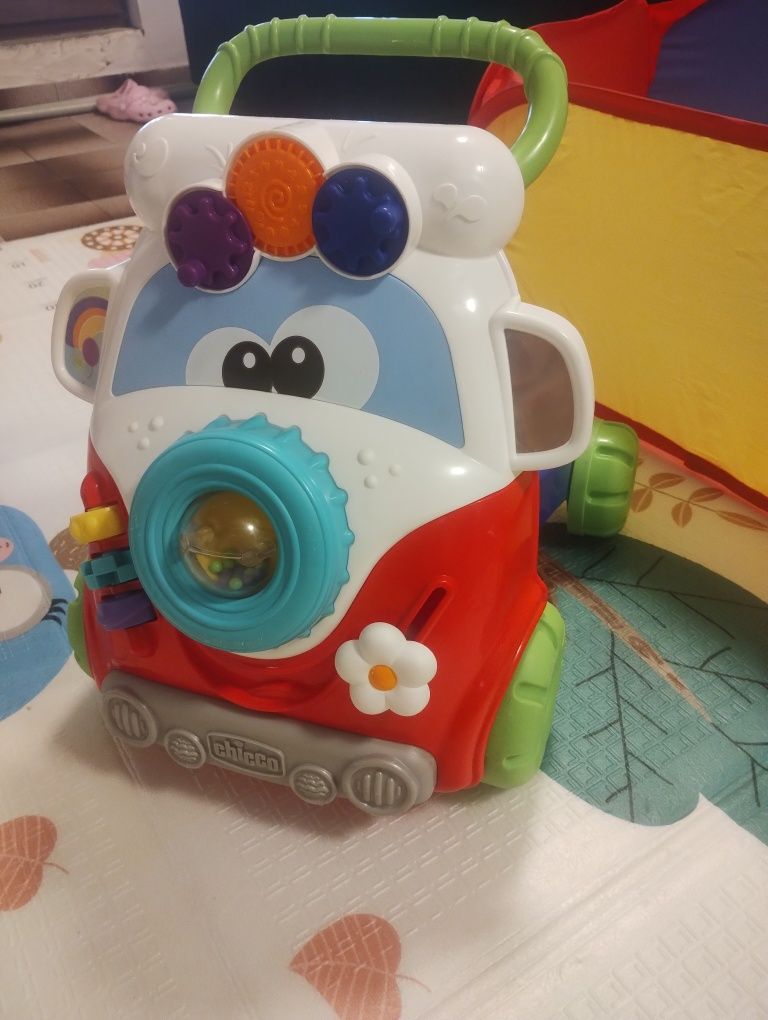 Уокър Чико Chicco
