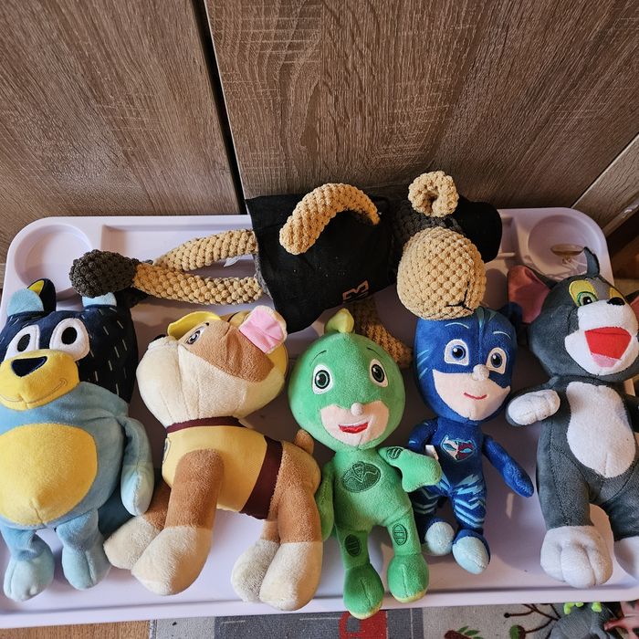 Plusuri ,20 de lei bucata