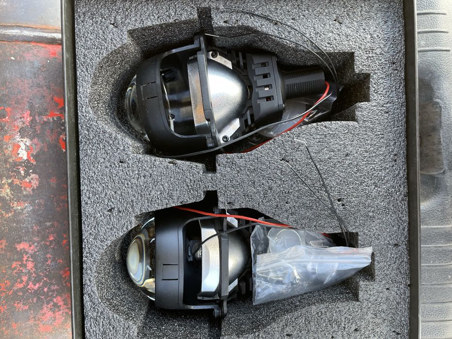 Продается Bi-led линзы