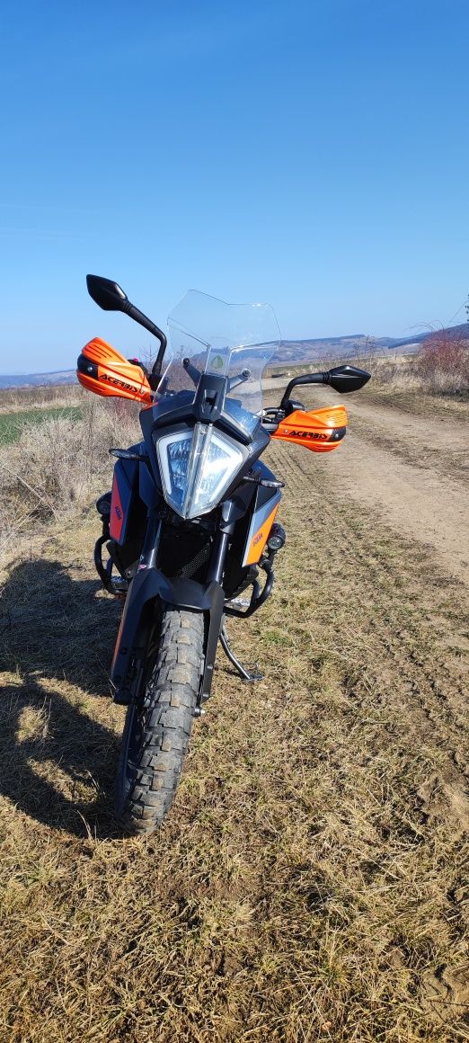 Vând KTM 390 Adventure