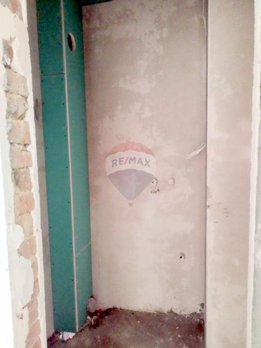 Продава се Тристаен апартамент в Варна, Виница - 119 кв.м за 1429 €/кв.м - Снимка #6