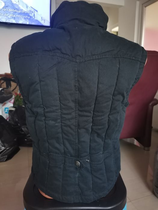 Vand vesta LEVI'S marimea S