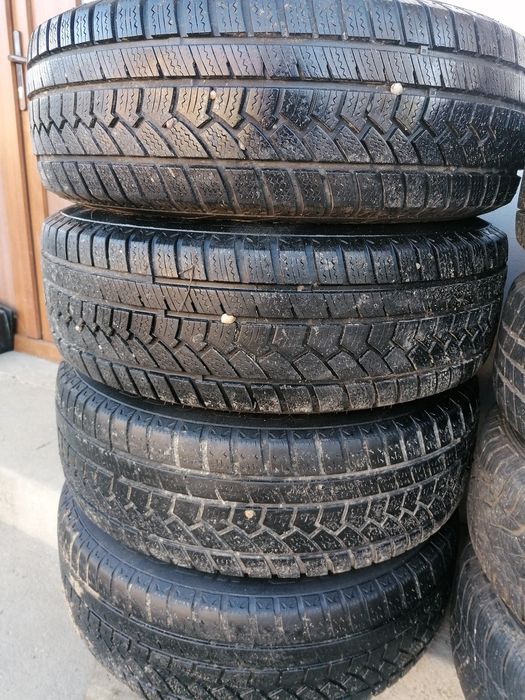 Anvelope iarnă 215 65 r16 cu jante tabla Duster