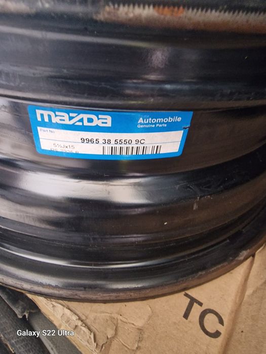 Toyota Yaris 14 и 15 цола Kia Rio Mazda Demio Hyundai i10   перфектно