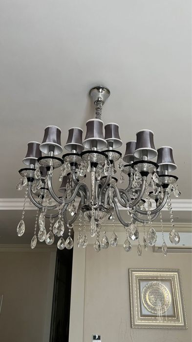 Люстра для гостинной