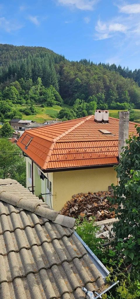 Ремонт на покриви в цяла България Остъпки за пенсионири до 20 процента