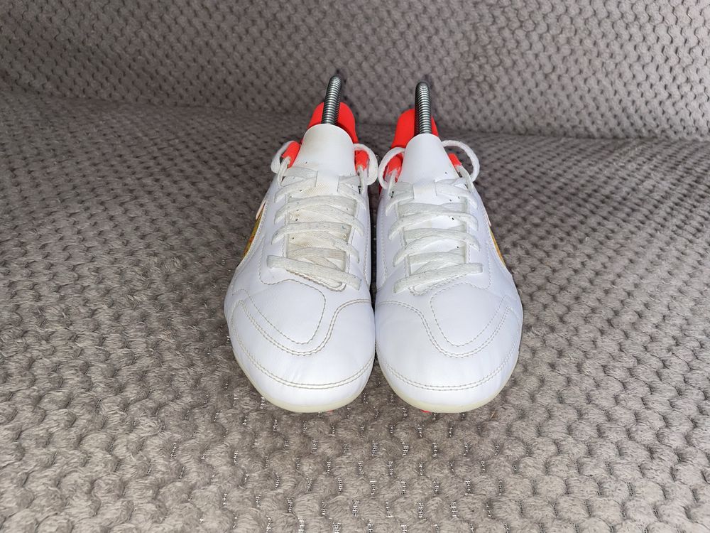 Ghete crampoane NIKE nr 38