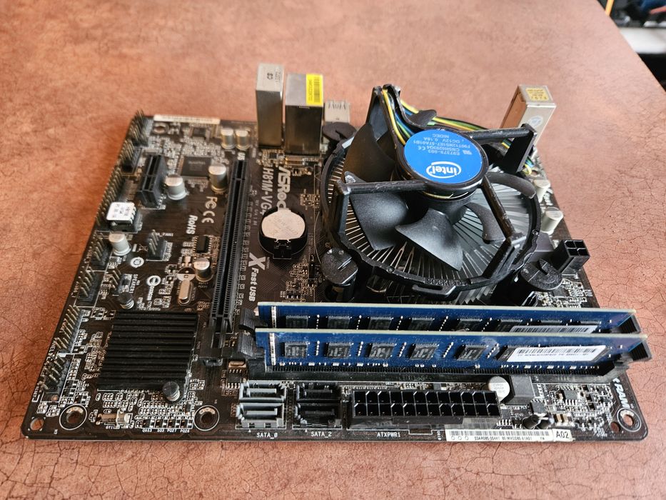 Kit sk1150 Intel I5 4590 H81 16GB DDR3