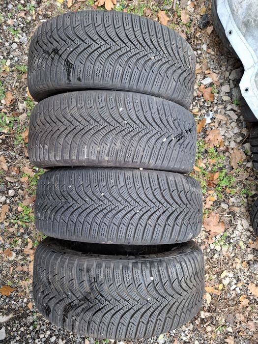 Зимни Гуми Ханкок195/50/15 и джанти 5х100