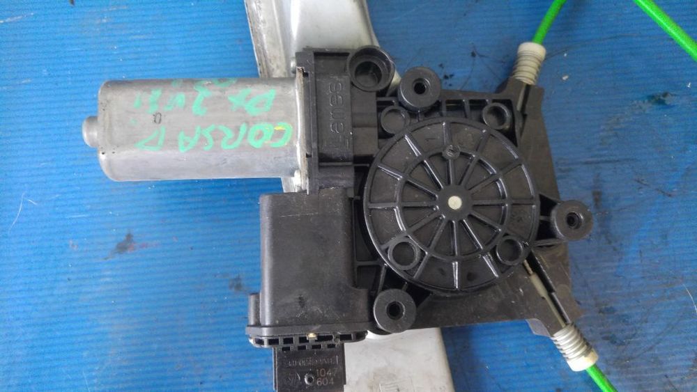 motoras macara usa dreapta opel corsa d 2 usi