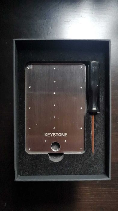 Хардуерен Портфейл Keystone 3 Pro