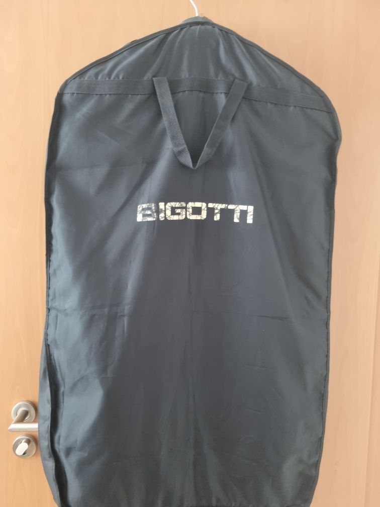 Costum Bigotti la 3 nasturi - mar 52