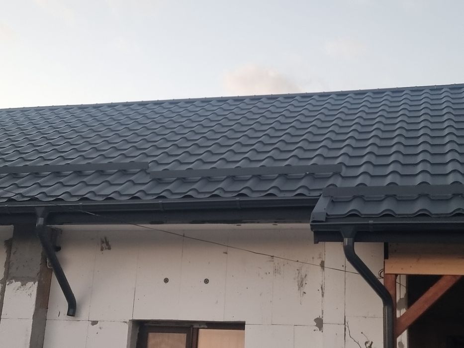 Executam orice tip de reparatie pentru acoperis si sisteme de accesori